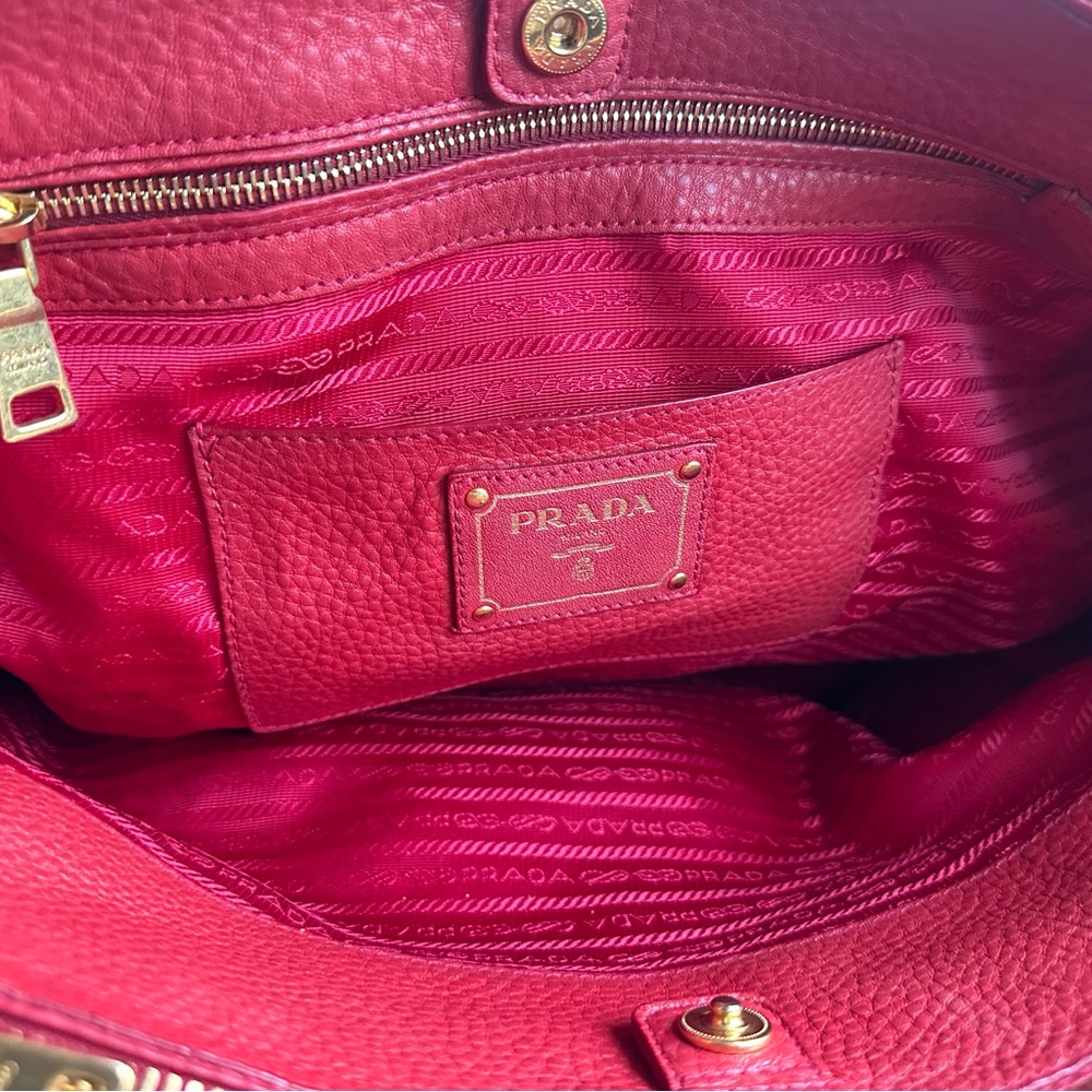 Prada Red Leather Women's Bag - Picture 8 of 15